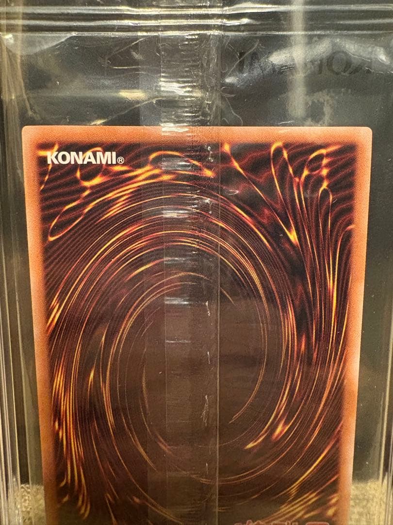 遊戯王未開封　非売品Nikeコラボ　レッドアイズ・ブラックドラゴン