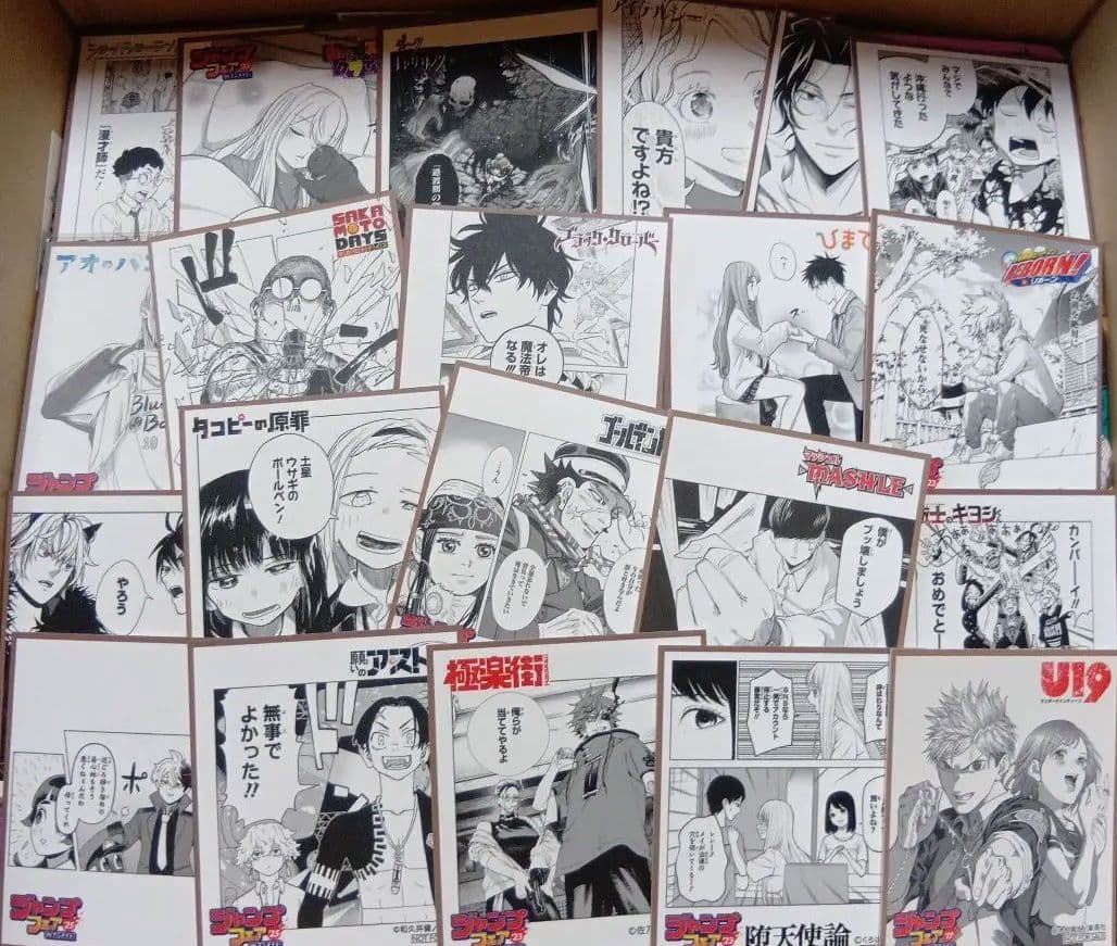 紙雑貨 2000枚以上　アニメグッズ　ノンジャンル　まとめ売り　コースター　色紙