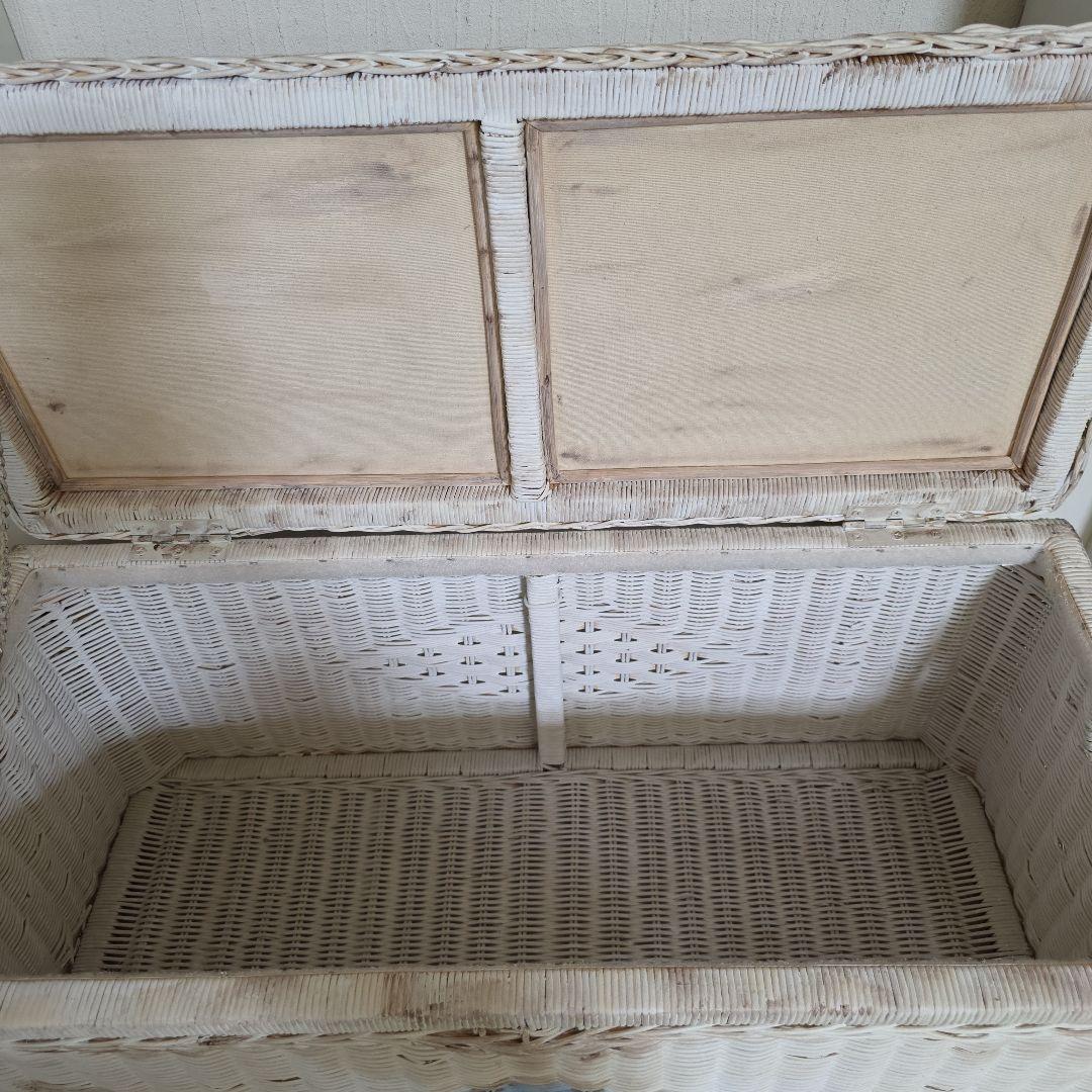 アンティーク　ヴィンテージ　バスケット　椅子　ラタン　パステル　シャビー　収納