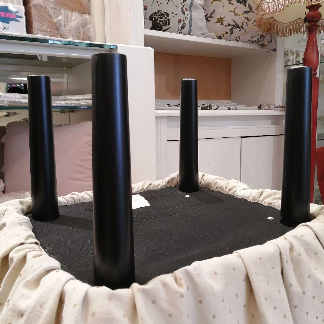 Φ【美品】ジェニファーテイラー Heirloom オットマン フットスツール ①