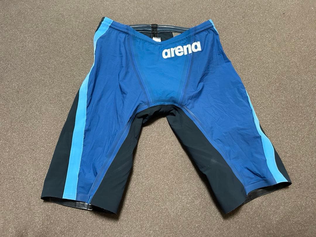 arena 競泳水着 アクアフォース　ストーム