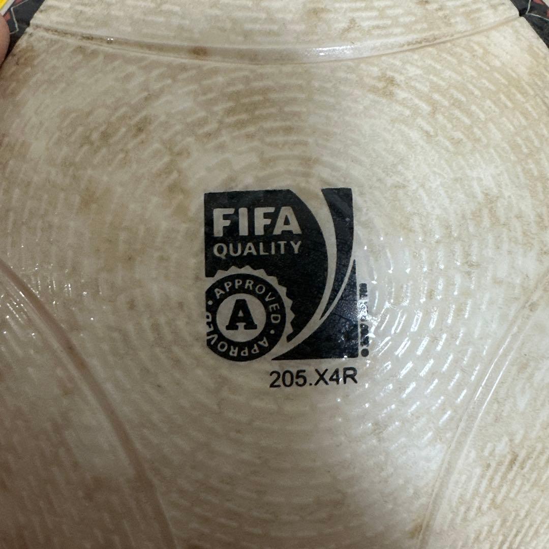 adidas Jabulani サッカーボール最終在庫！