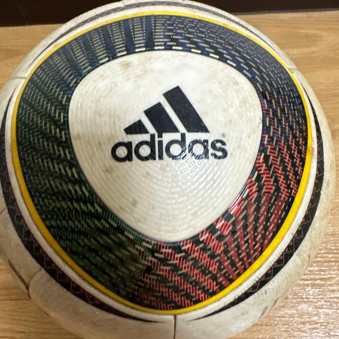 adidas Jabulani サッカーボール最終在庫！