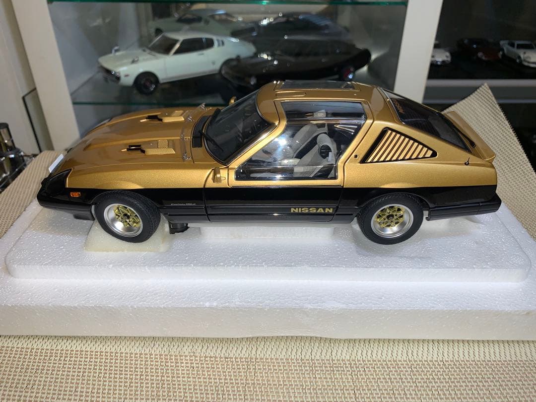 オートアート　1/18 西部警察スーパーZ