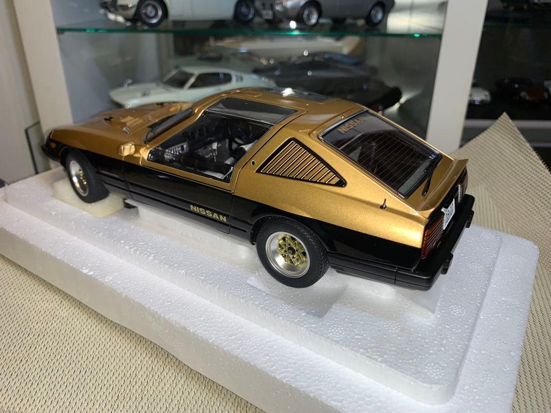 オートアート　1/18 西部警察スーパーZ