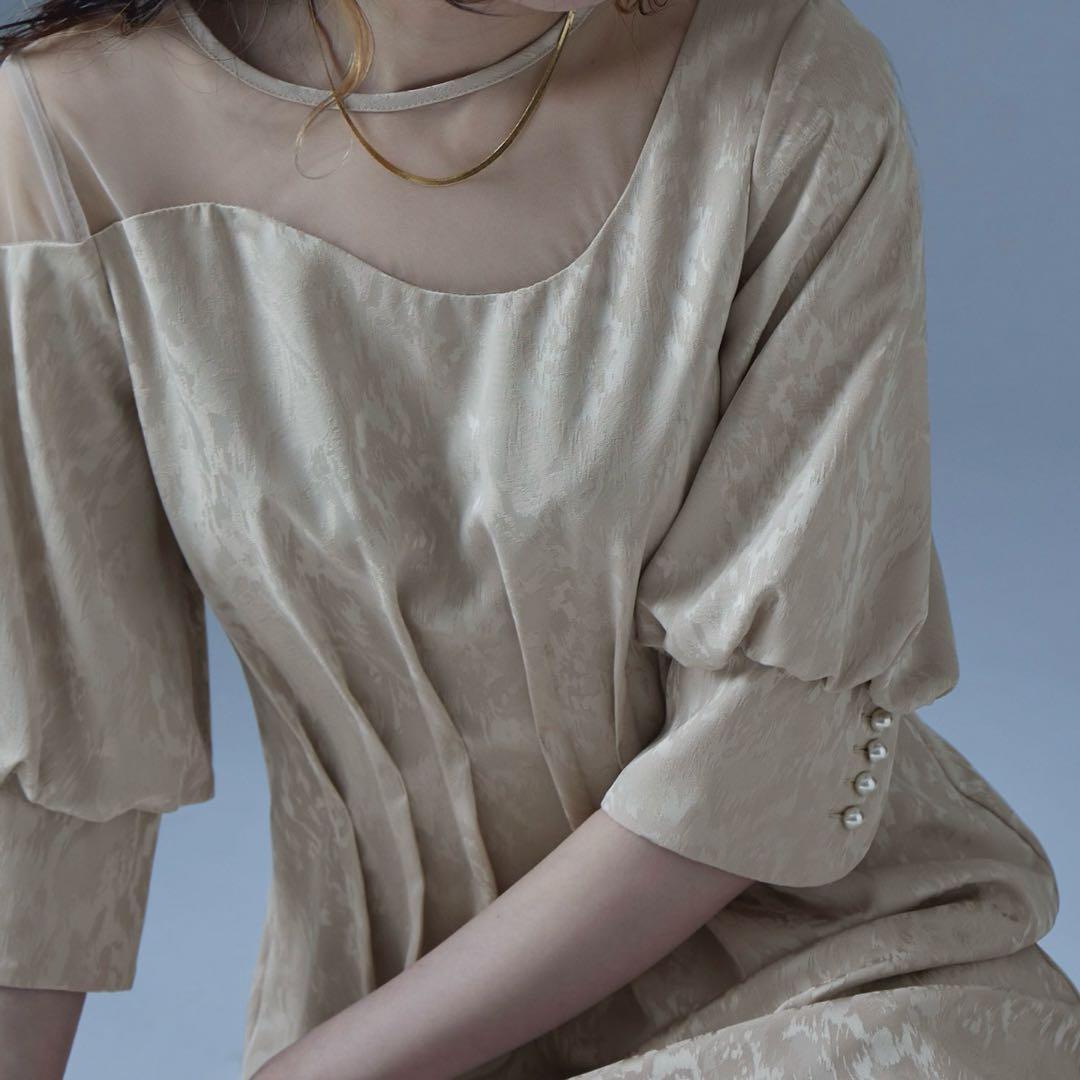 【完売品】　etoll.　ミアンダリングウエストタックフレアドレス　ベージュ　S