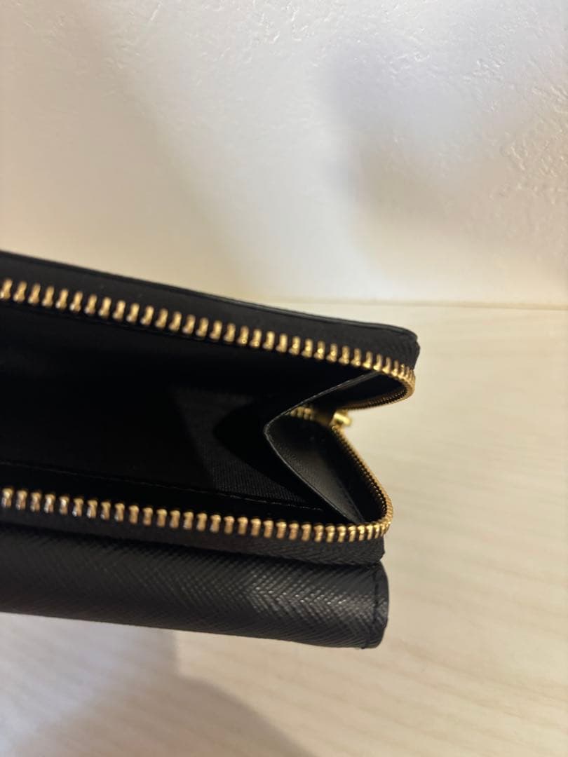 agnès b. (アニエスベー) ブラック 三つ折り財布