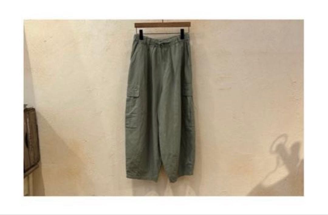 美品　nest Robe コットンリネン石目 コクーンカーゴパンツ