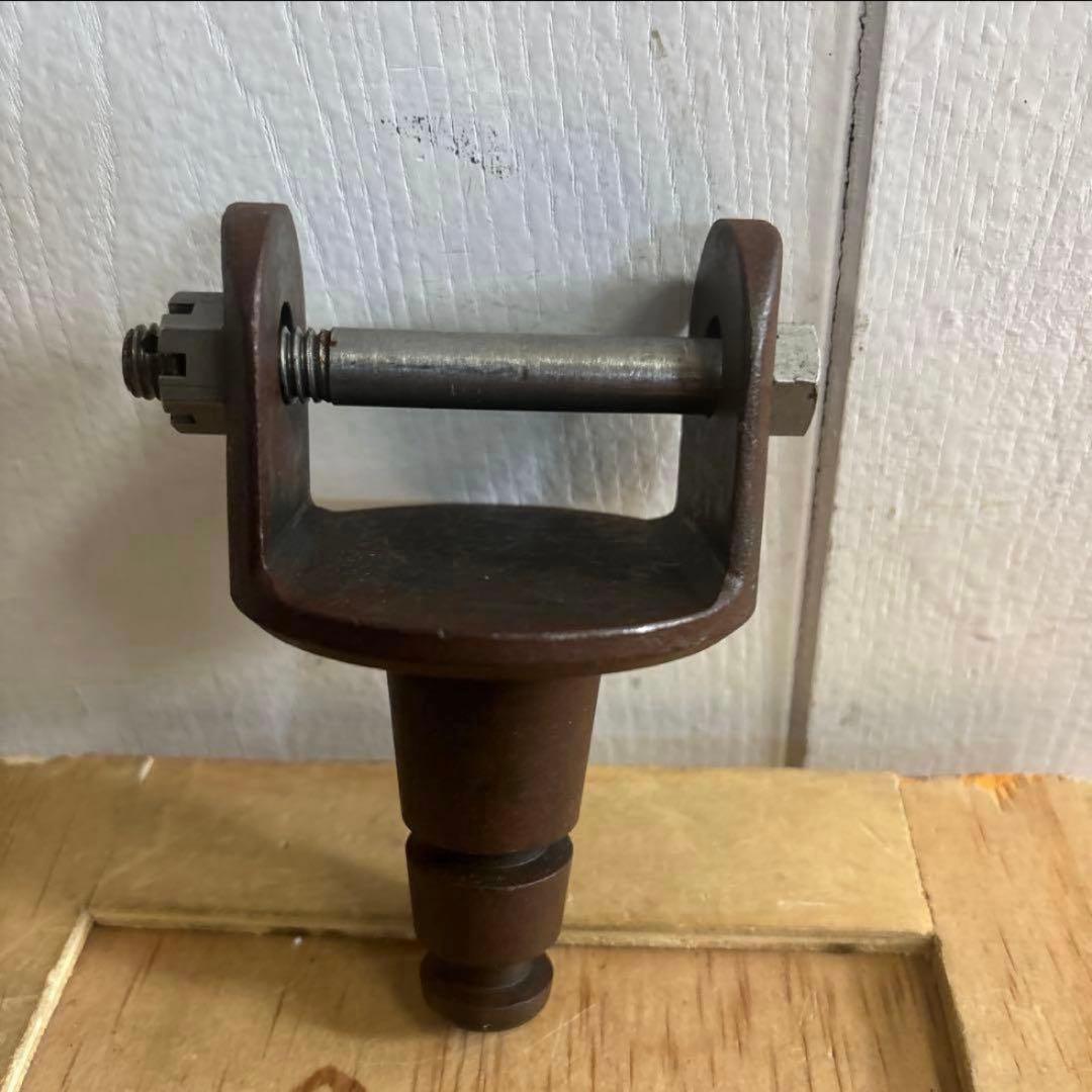 米軍　実物　M2 BROWNING PINTLE ADAPTER MOUNT ②