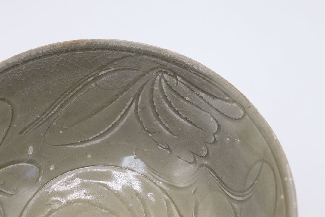 中国　青磁お碗　龍泉青磁　送料込み0425