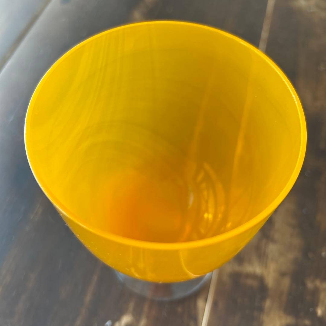 ガラス作家　ミネウチモネ　1点もの　綺麗なイエローグラス　作家物　小さめグラス