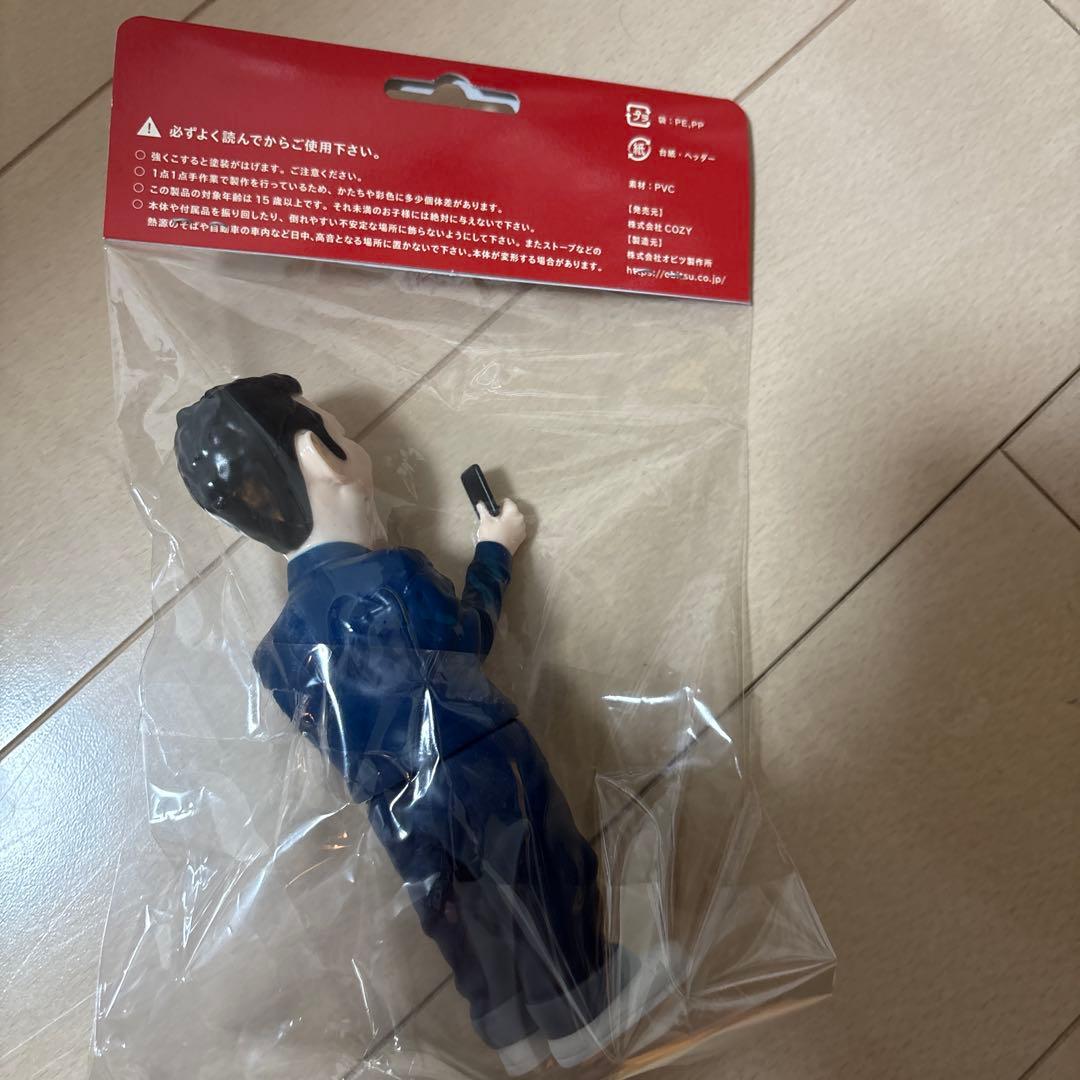 東野VS PVCフィギュア