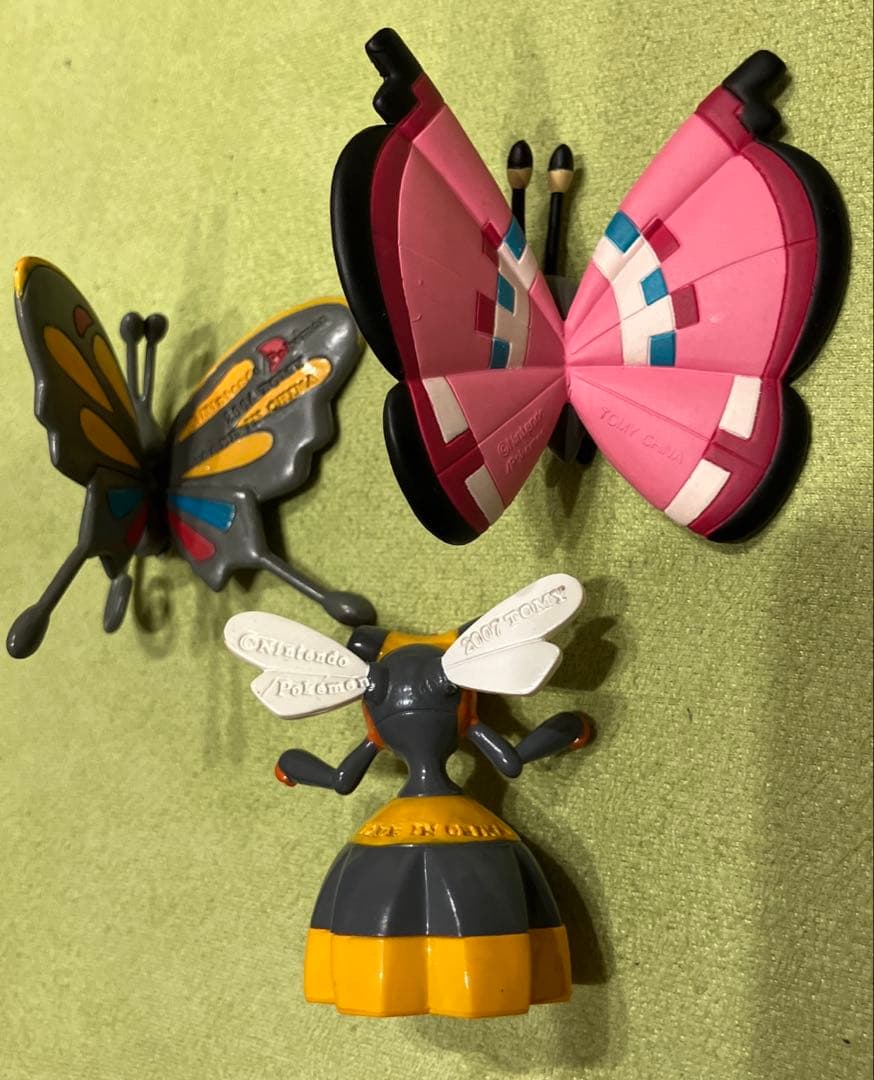 モンコレ　ポケモン　１４体（ビビヨン、アゲハント、サトシゲッコウガ、タブンネ）