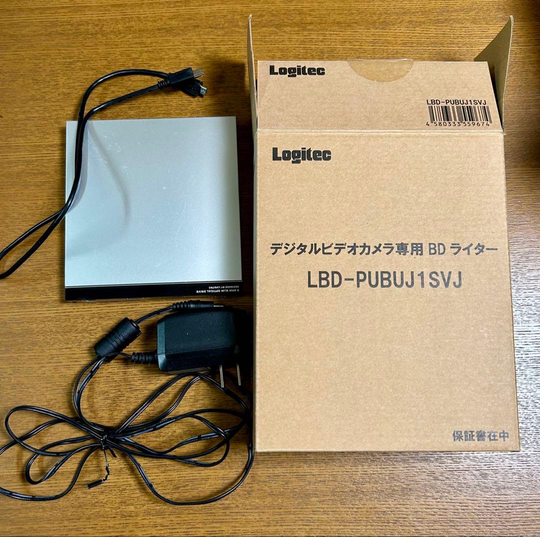 フィルム一眼レフカメラ「Nikon F-801s」　ストロボその他セット