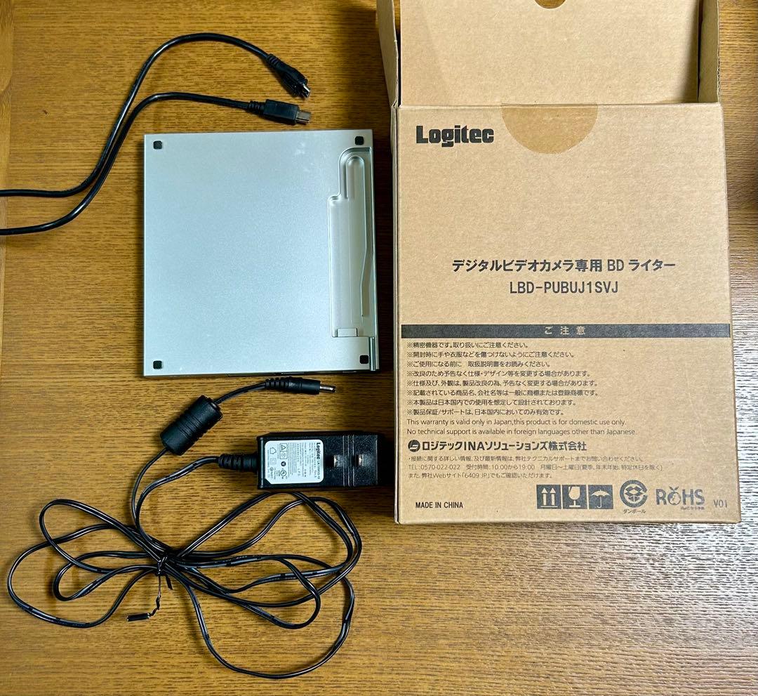 フィルム一眼レフカメラ「Nikon F-801s」　ストロボその他セット