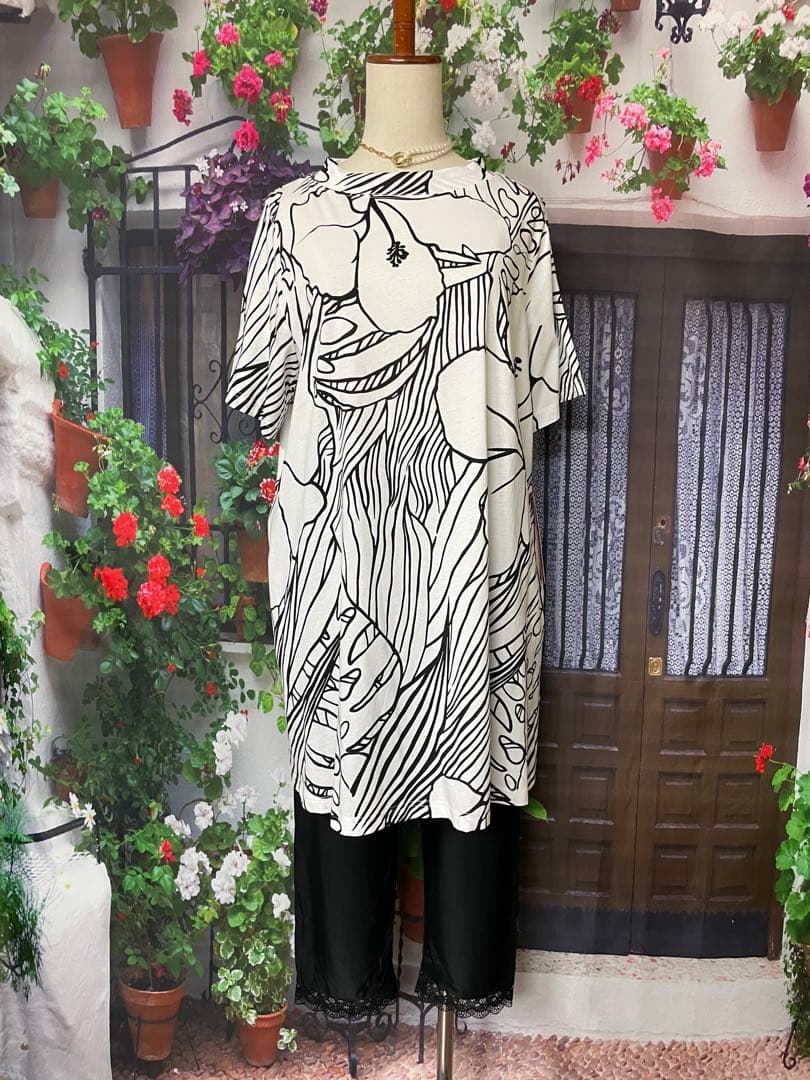 よっこ973新品 コイビトミサキ綿100 大花printAラインTU