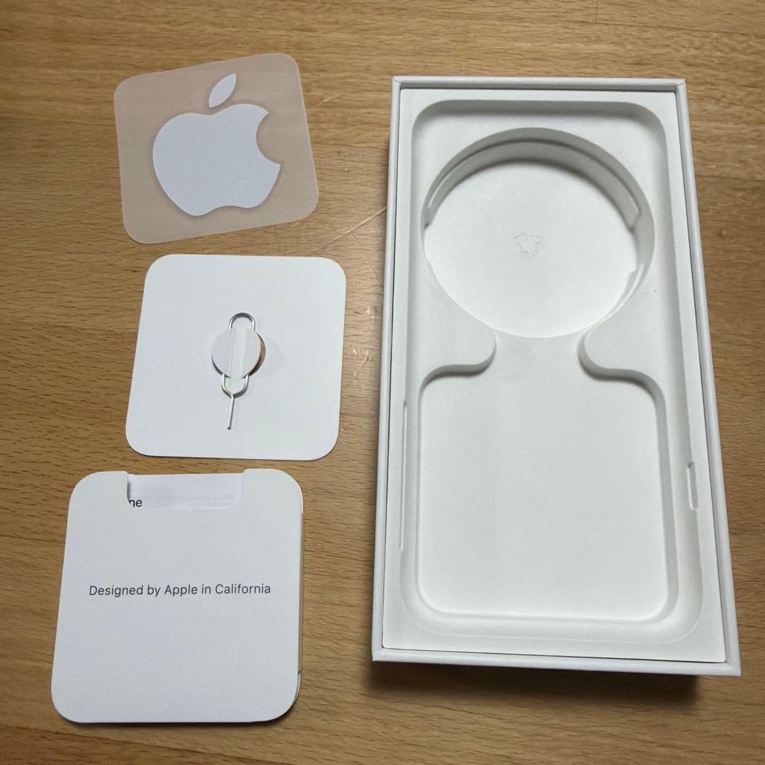 iPhone SE(第3世代) 64GB スターライト