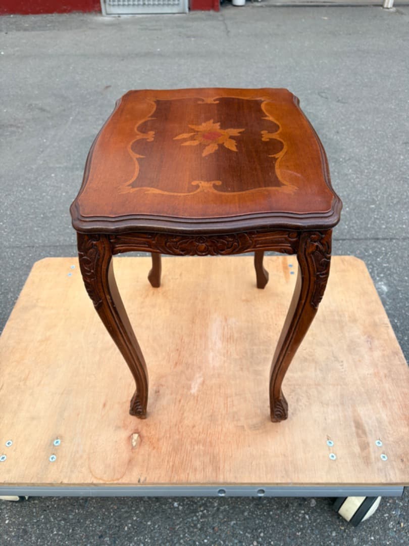 イタリア製　サイドテーブル　象嵌細工　猫脚　ネストテーブル　アンティーク　932