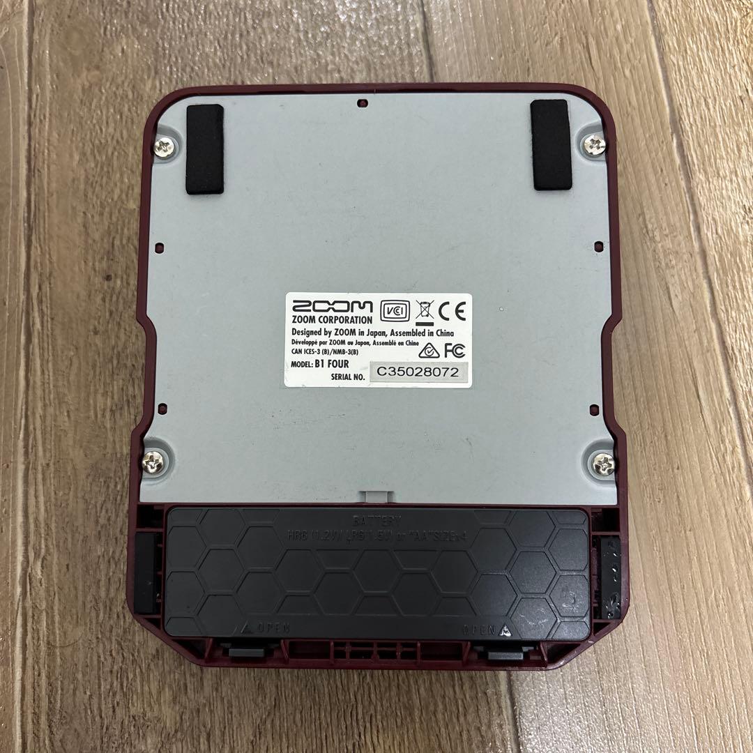 ZOOM B1 FOUR ベース用マルチエフェクター B1FOUR
