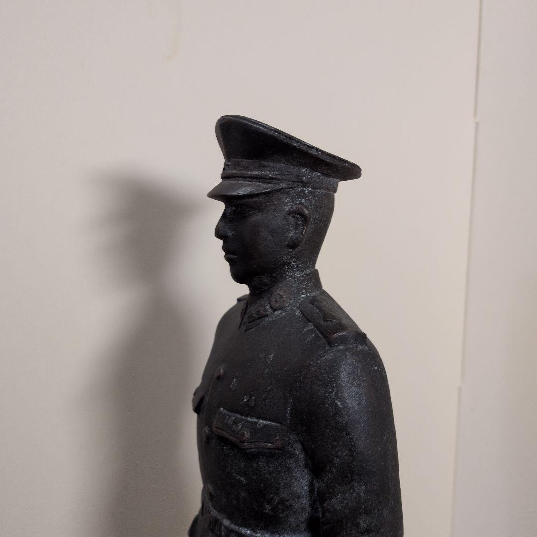 軍人像　人物不明　４０センチ