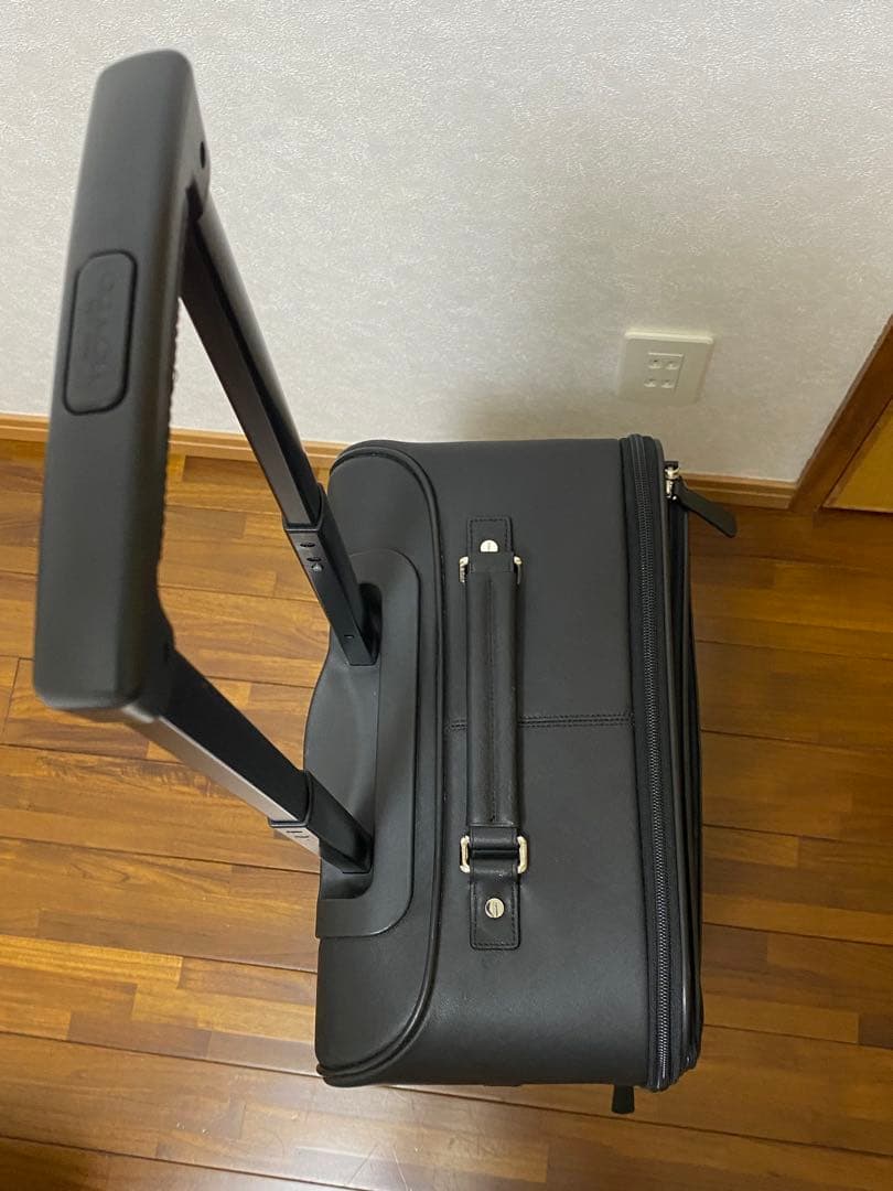 美品　COACH コーチ 2輪 黒キャリーケース　スーツケース