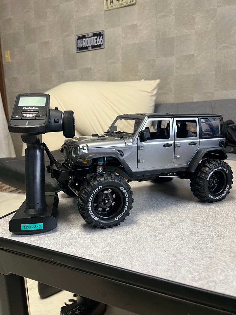 クローラーMN128改