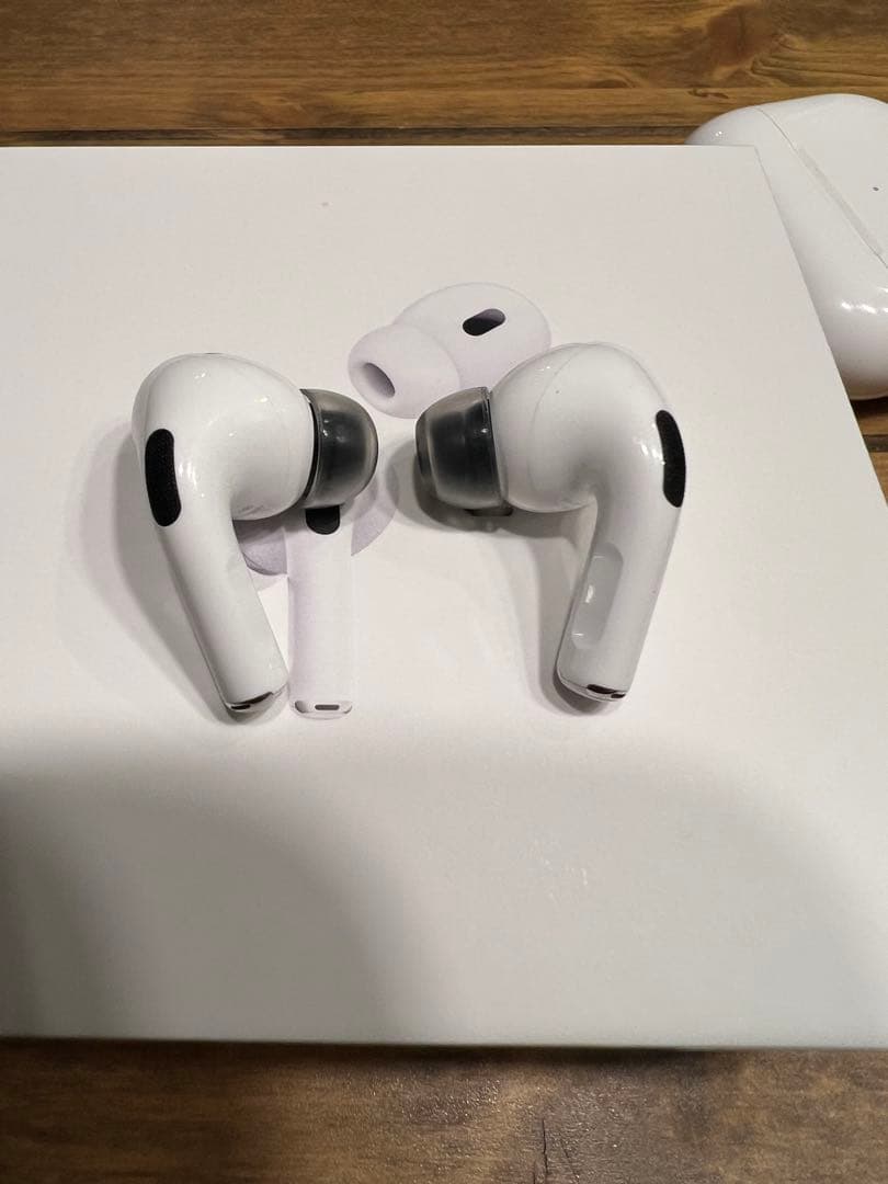 Apple AirPods Pro 第2世代（Lightning）