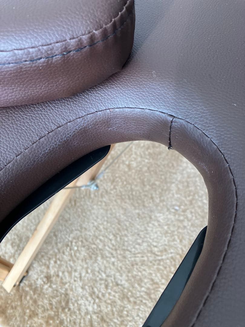 折りたたみベッド　エステ　マッサージ　セラピスト　木製ベッド