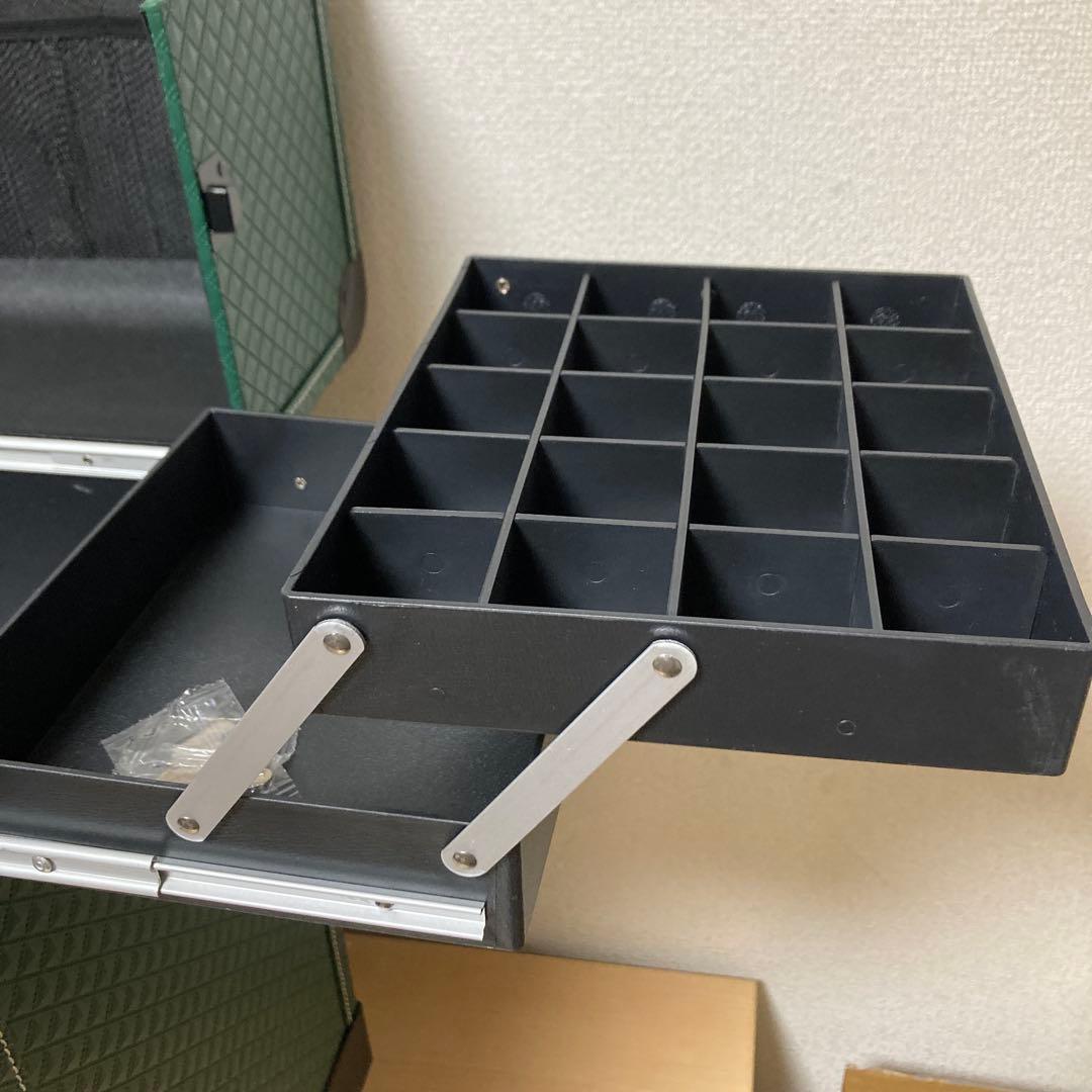 未使用 BYOOTIQUE プロ用 メイクボックス キャスター付き 大容量