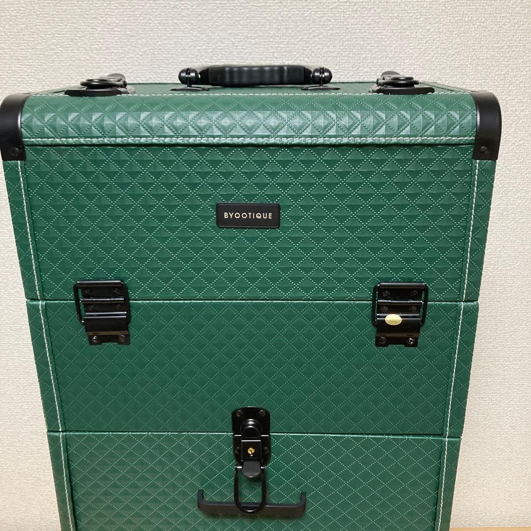 未使用 BYOOTIQUE プロ用 メイクボックス キャスター付き 大容量