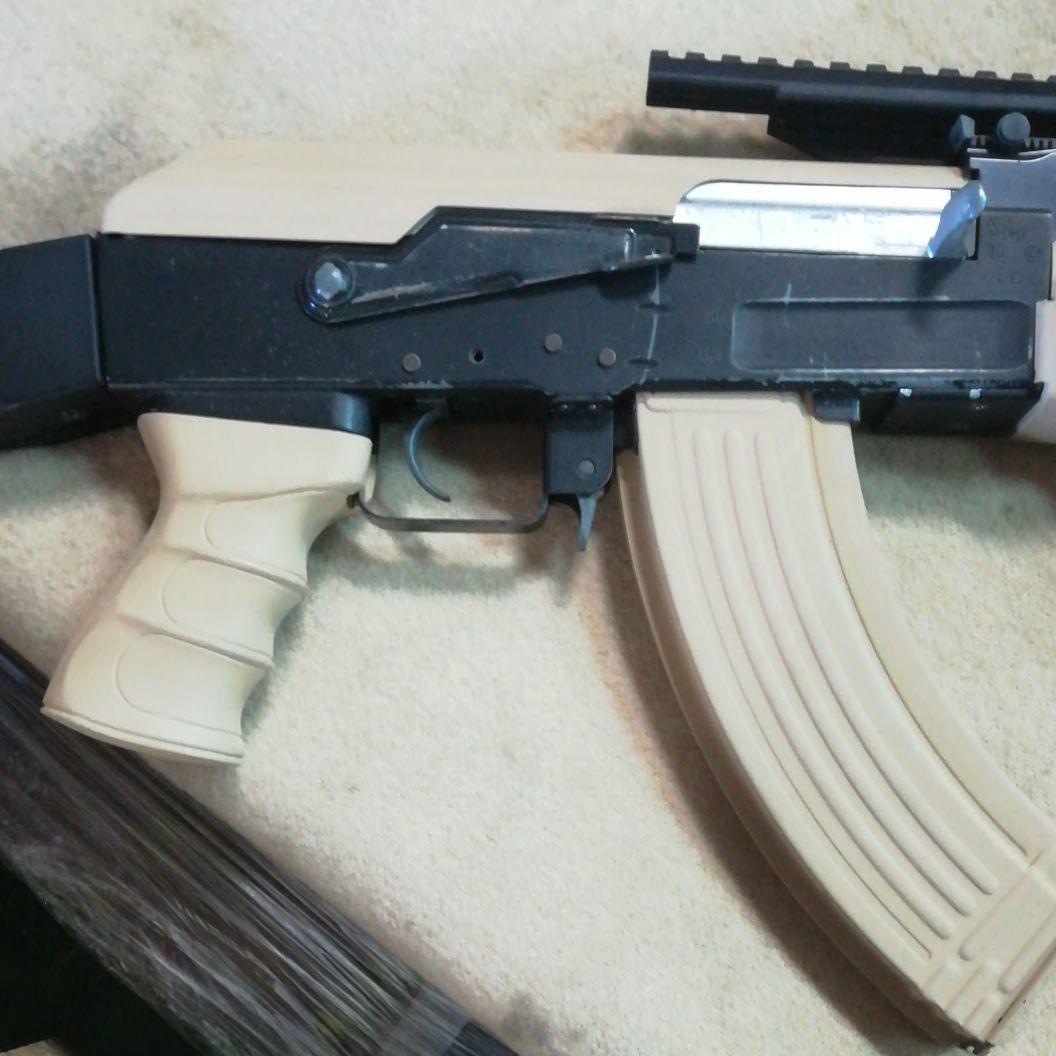 東京マルイベースAK 47電動ガン