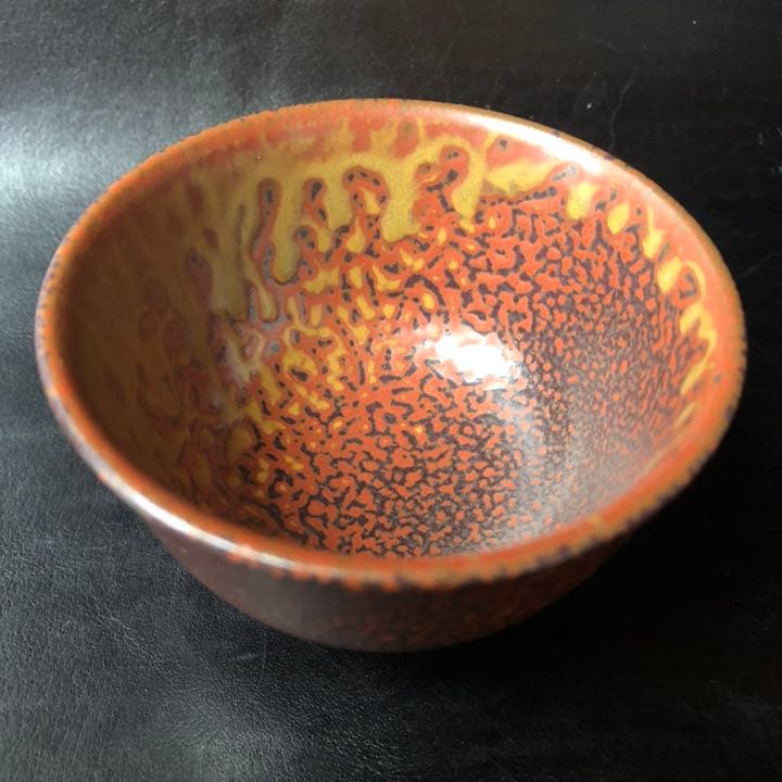 古美術品◼️蔵から出てきたかなり美しい赤いぐい呑、ぐい飲み、お猪口、中国骨董