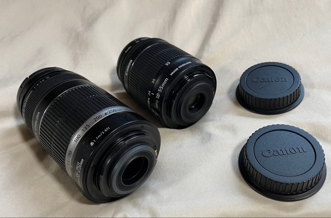 Canon EOS Kiss X4 ダブルズームキット　デジタル一眼レフ