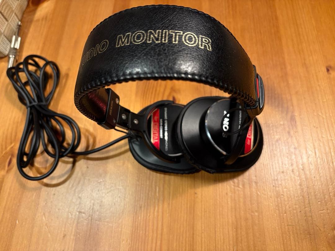 SONY MDR-CD900ST スタジオヘッドホン変換ジャック付き【中古】