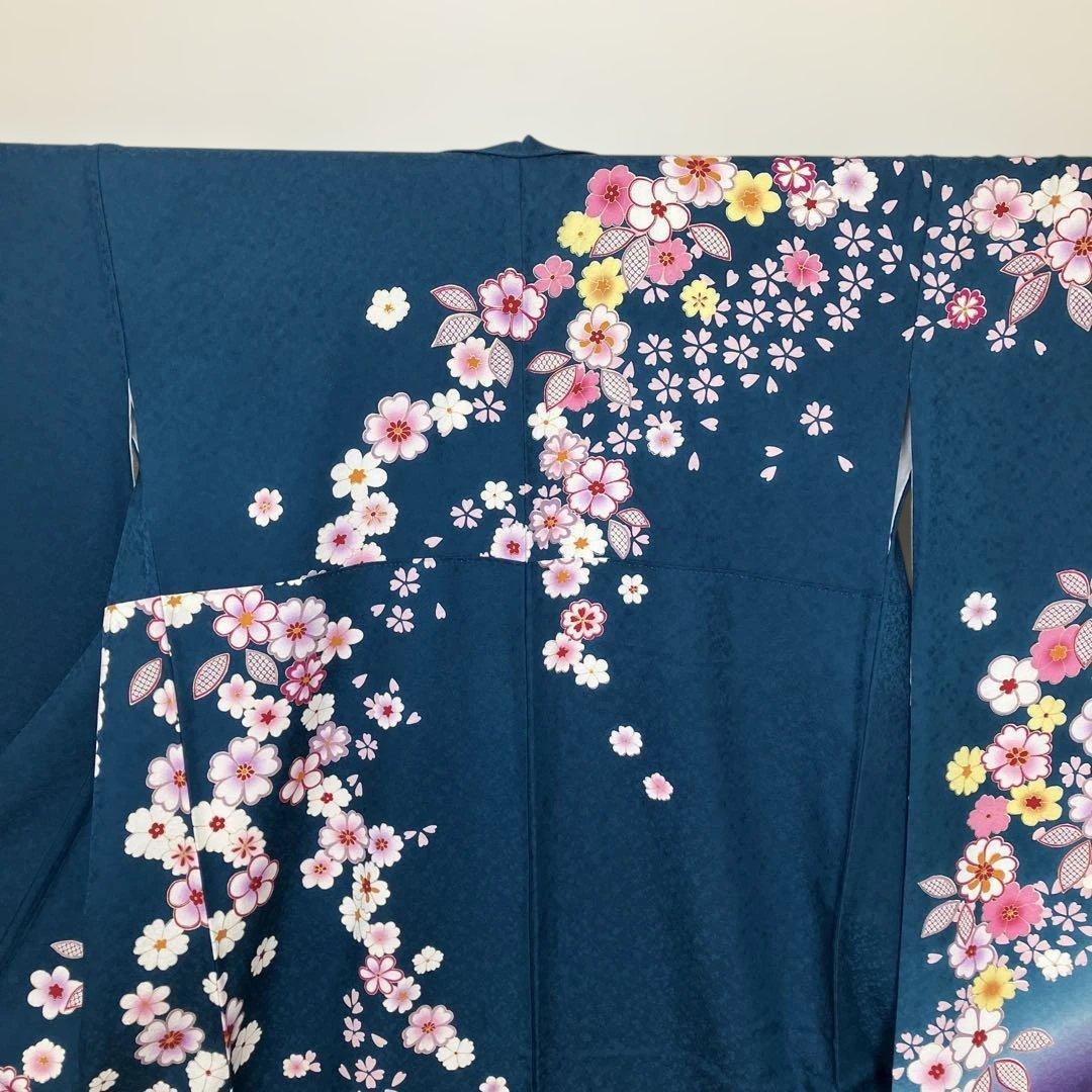 しおり　　桜の花模様振袖６点セット 金駒刺繍 トールサイズ ガード加工