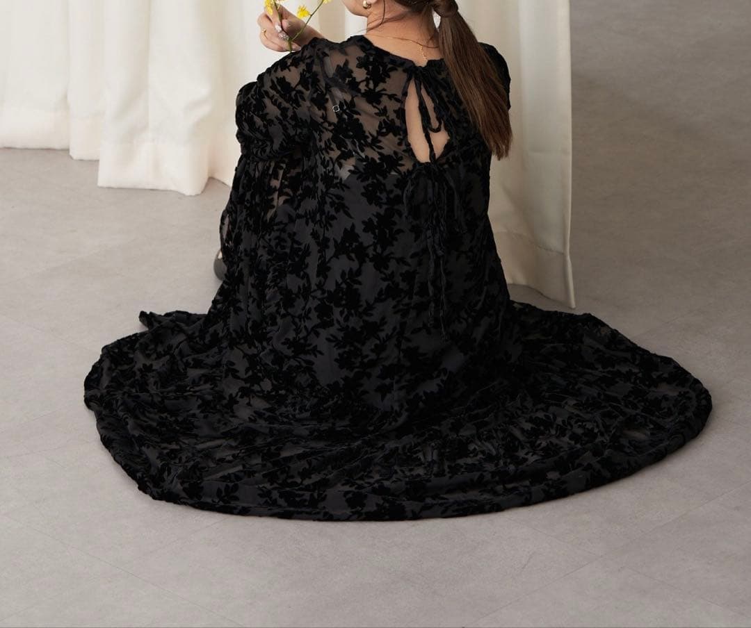 11/9限定⭐︎CIAOPANIC ⭐︎新品⭐︎ベロアフラワーティアードワンピース