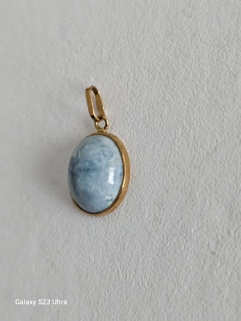 糸魚川青翡翠８x１０mm　K１８伏込みペンダント