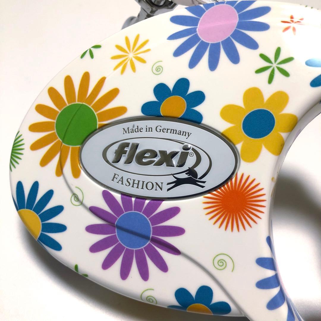 希少 flexi フレキシリード 5mリード 花柄 犬 ペット ホワイト