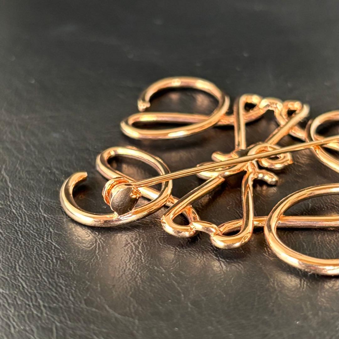 【美品】【ロエベ】LOEWE アナグラム ブローチ ピンブローチ ローズゴールド