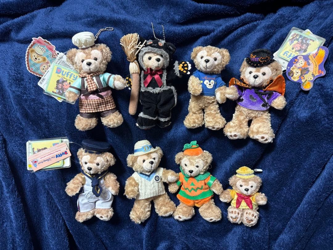 【初期】ダッフィー ぬいぐるみバッジ 8種セット