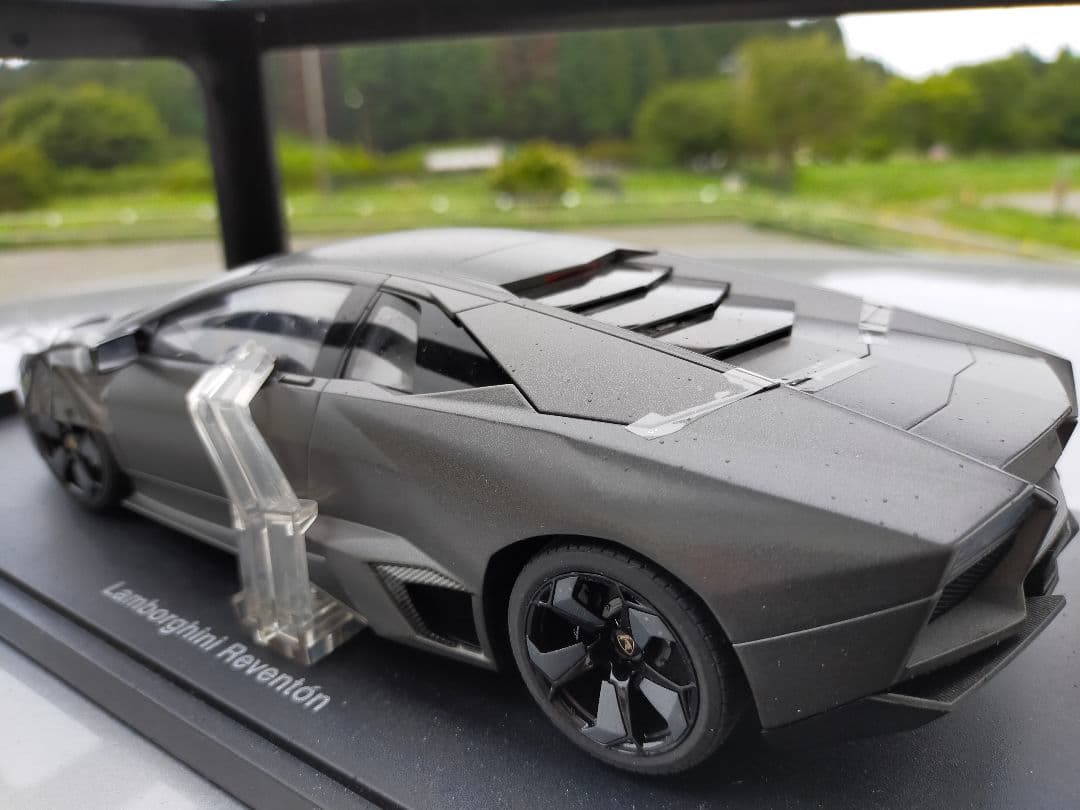 Autoart 1/18 Lambo reventon 中古