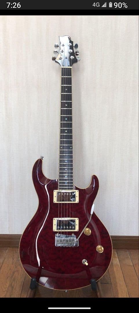 Samick　Greg Bennett UM-4ダブルカッタウェイ　ギター