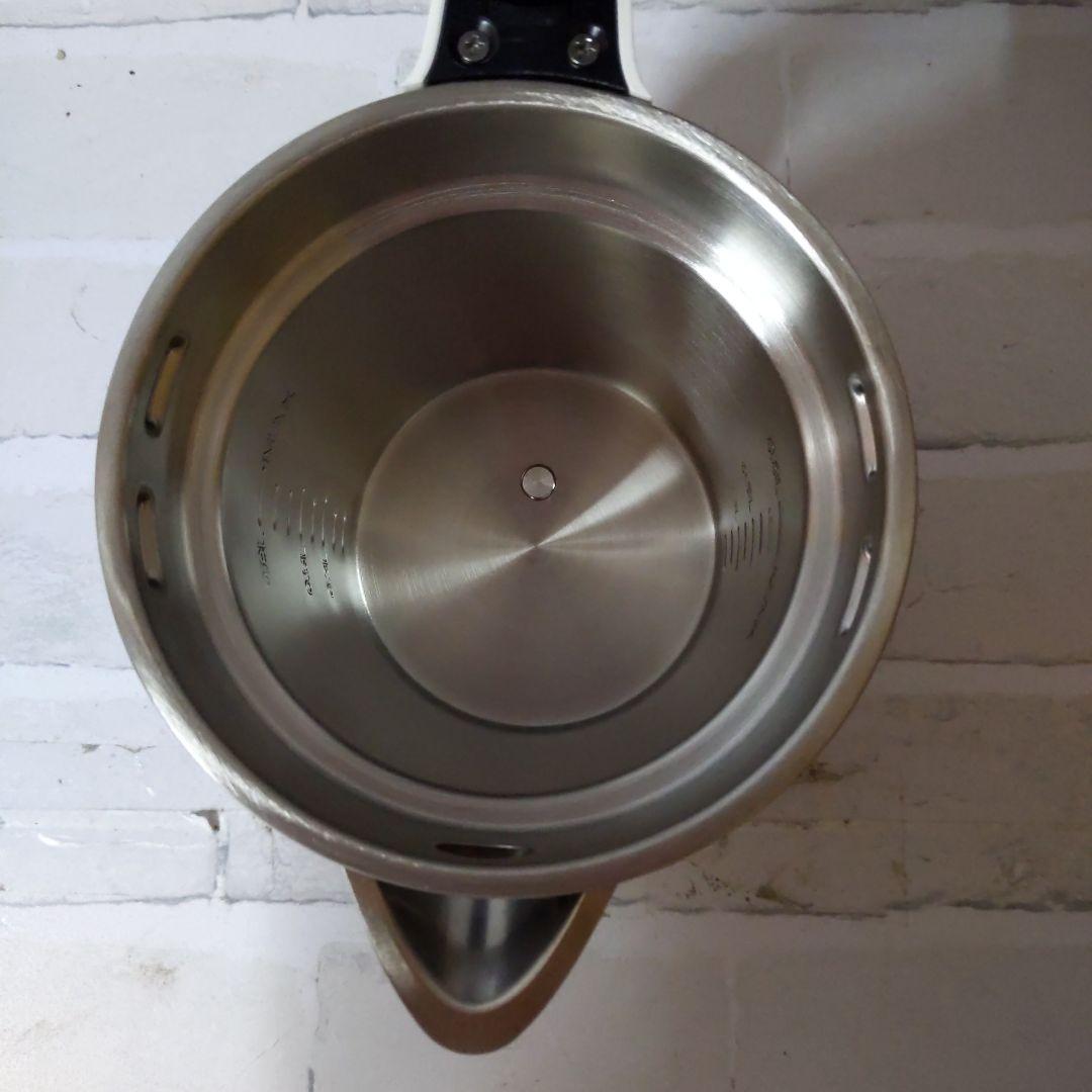 極美品 Makita 充電式ケトル KT360D