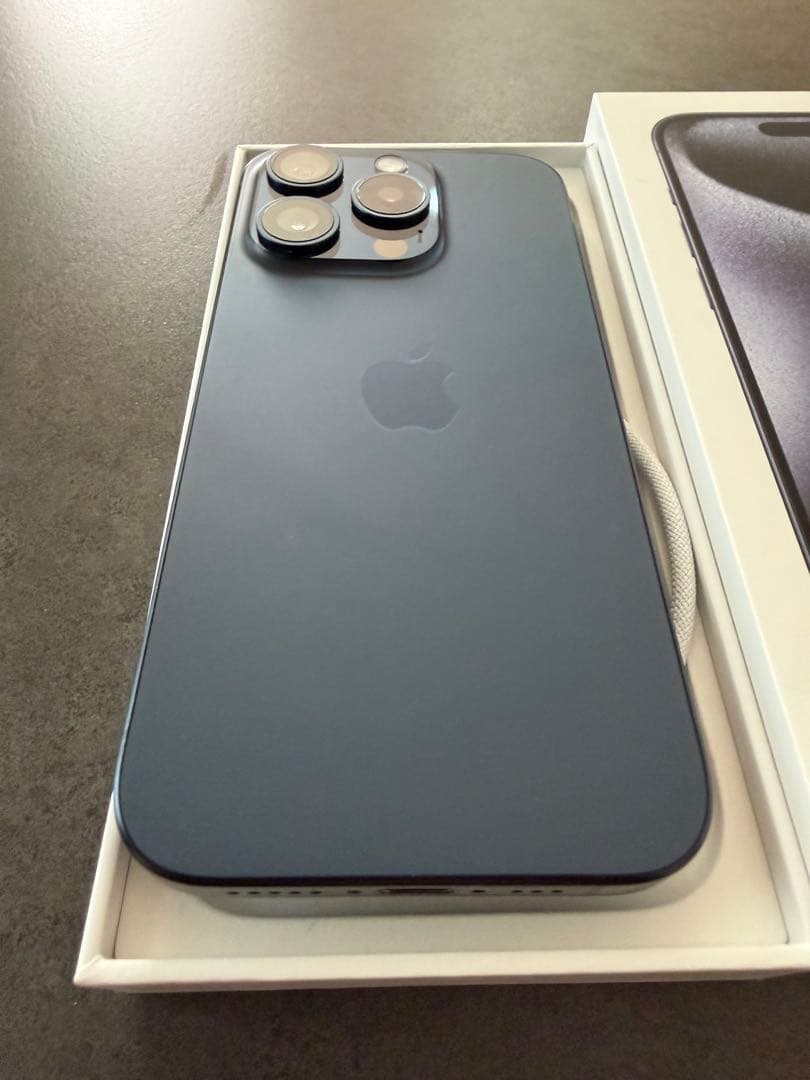 【美品電池93%】iPhone15 Proブルーチタニウム256GBSIMフリ-