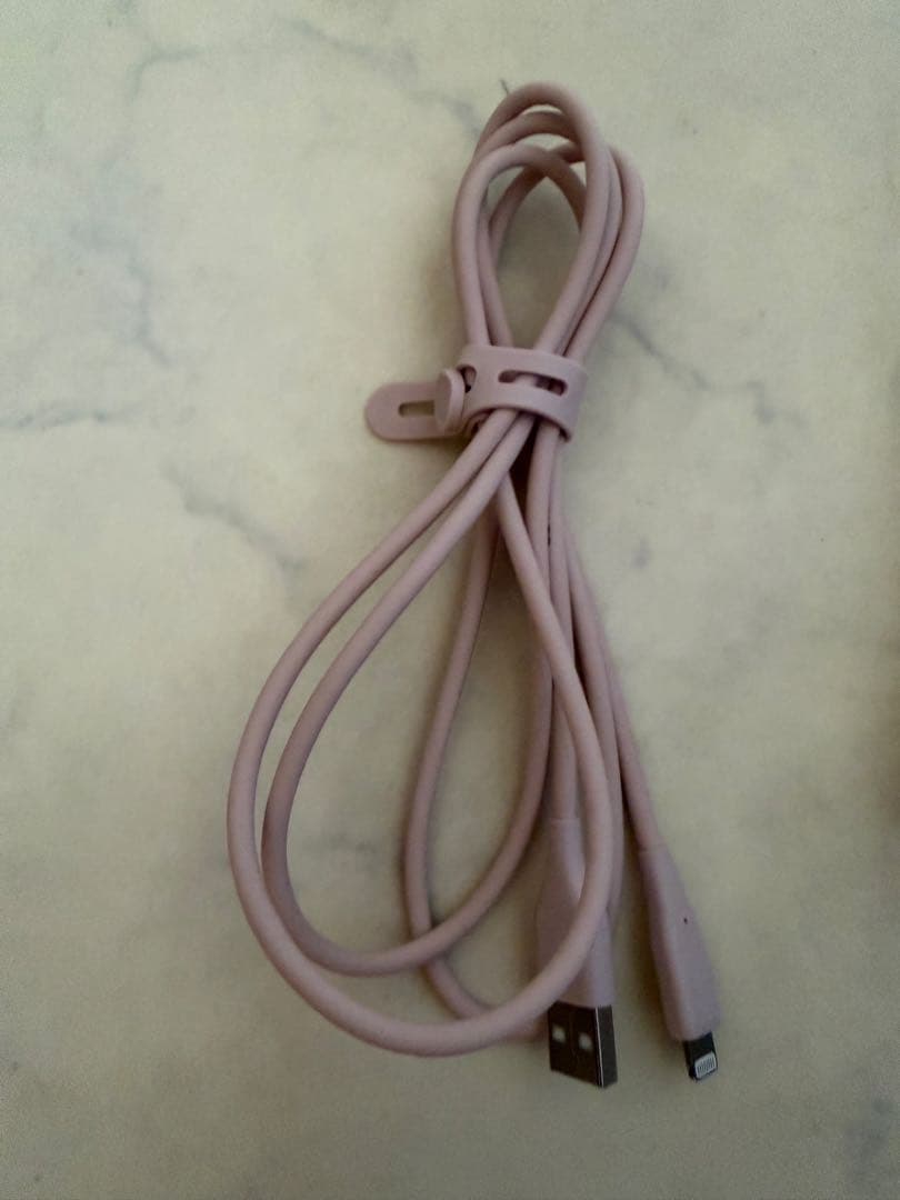 【みゆき】iPhone 13 レッド128GB SIMフリー 値下げ