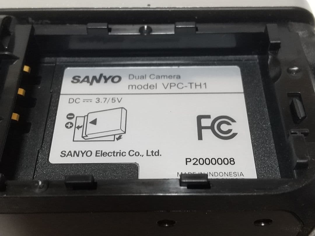 JVC ビデオカメラ 45倍 60倍ズーム　ジャンク