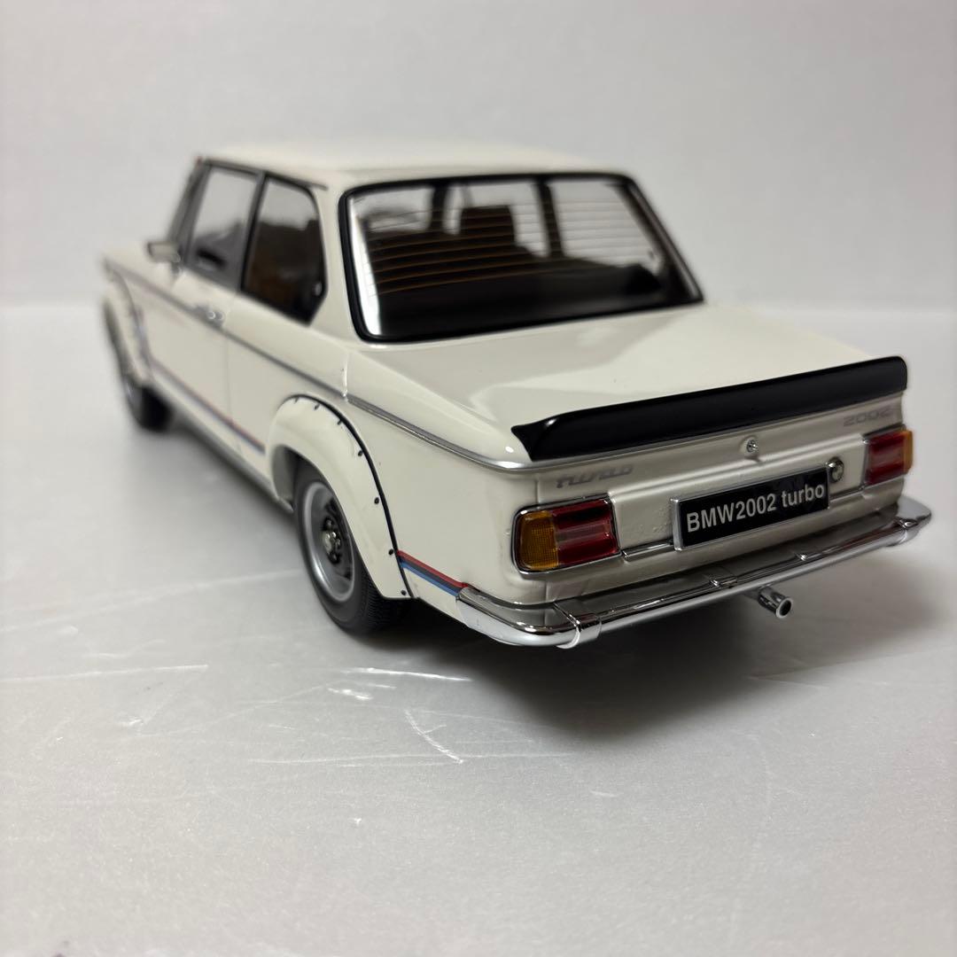 ミニカー BMW 2002 TURBO (KYOSHO)