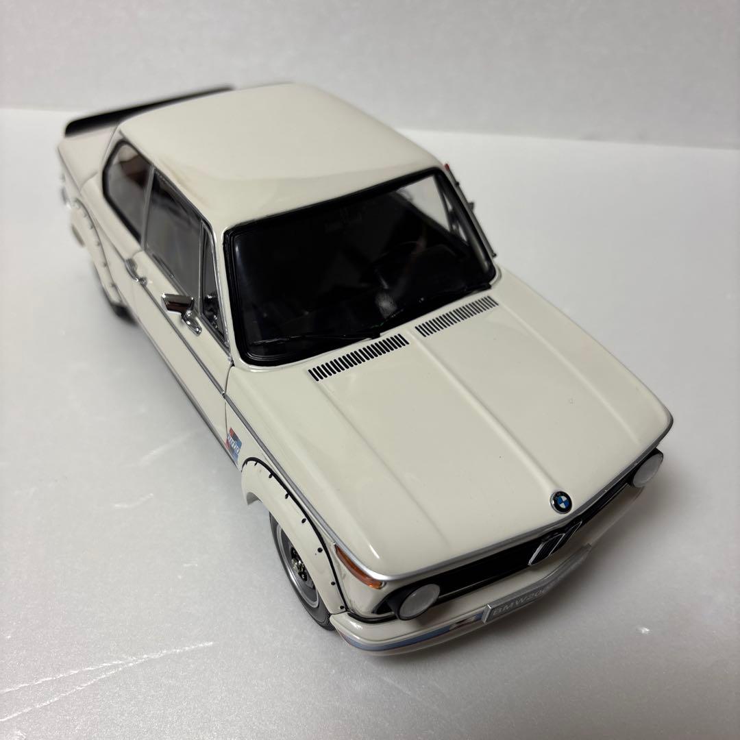 ミニカー BMW 2002 TURBO (KYOSHO)