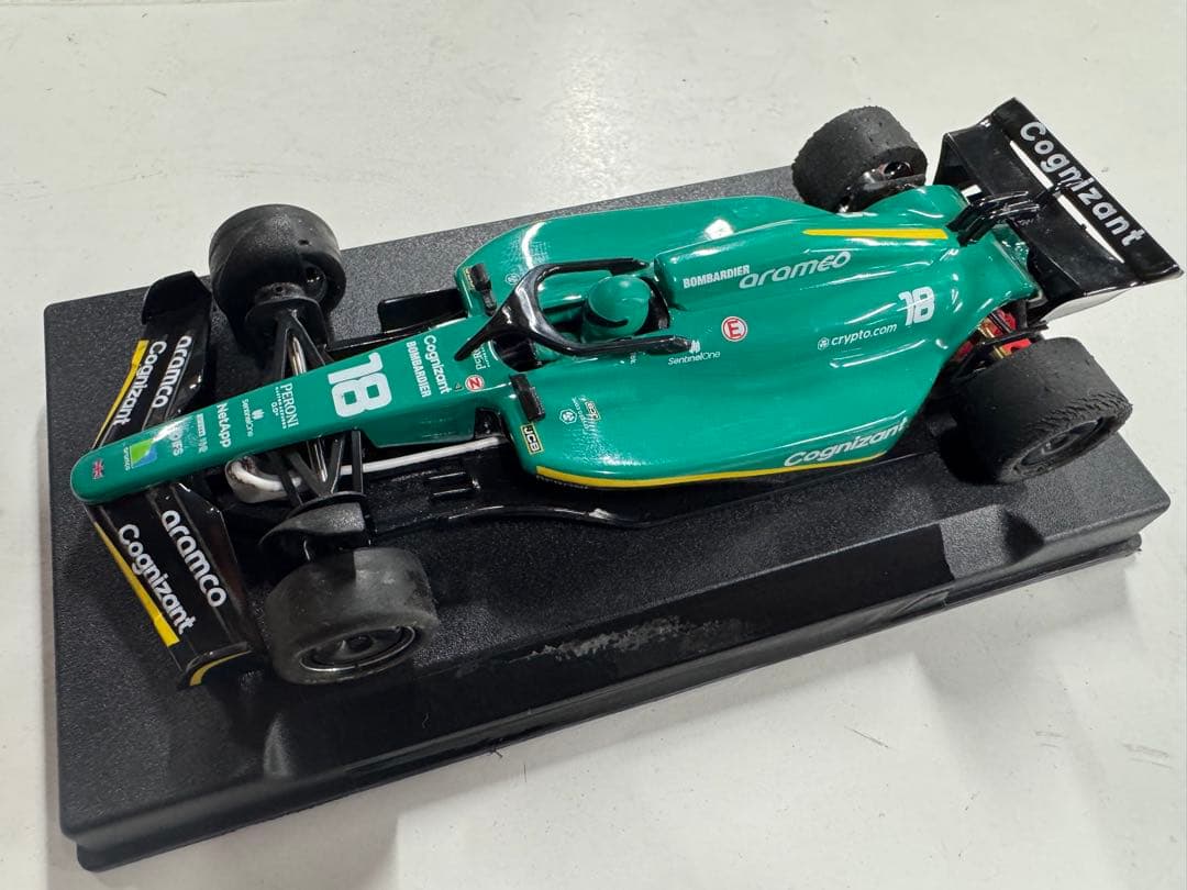 1/32 スロットカーNSR アストンマーチンF1