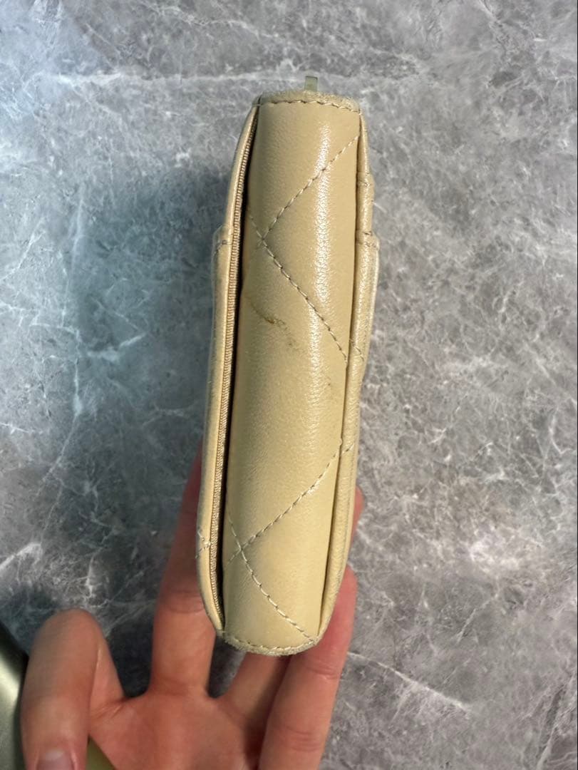 CHANEL ベージュ マトラッセ　 財布　カードケース　ケース